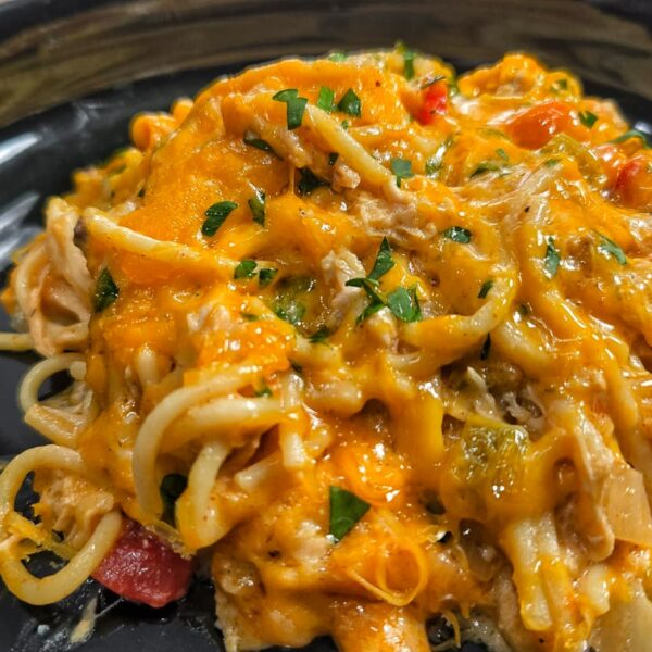 summer_food's tweet photo. Creamy Chicken Spaghetti That Everyone Will Love
Full Recipe: https://t.co/OrsJNiwHkH https://t.co/JdIriJfoIO
