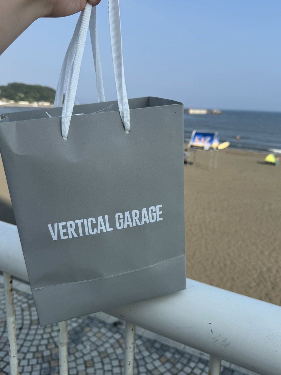 pecoyan_ldh's tweet photo. 🌴𝟸𝟶𝟸𝟼.𝟶𝟽.𝟸𝟸🌊
初めての湘南へ！
数原くんの良き買い物も出来て🙆‍♀️
下のお店に行ったら、たまたま数原くんに遭遇出来て少しお話しできたのも良き思い出になりました👀
#KAZ
#OFFTHEMIC
#湘南 https://t.co/vkDkLHOZzZ