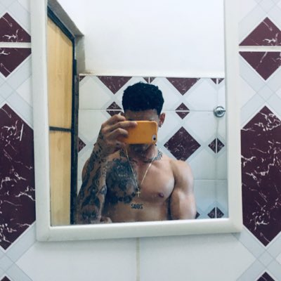 Ernest0_RG's tweet photo. #NuevaFotoDePerfil https://t.co/wrZTGZF1Rk