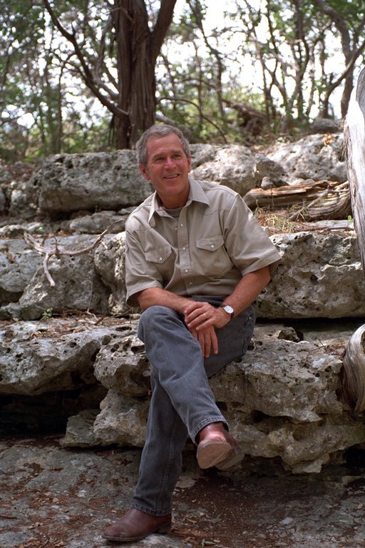 TheBushArchive's tweet photo. George W. Bush summer https://t.co/XuBsEYLSd7