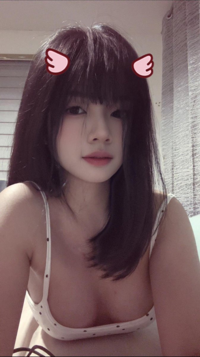 cc7cc7cc7's tweet photo. 私藏🥵
本来不想分享的
忍不住
#古晋 #意淫 #马来西亚 https://t.co/PUbL9pRZRZ