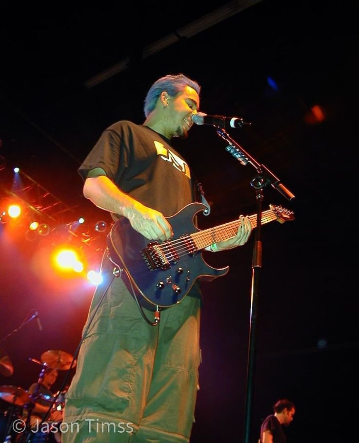 Shinoda pics tweet media
