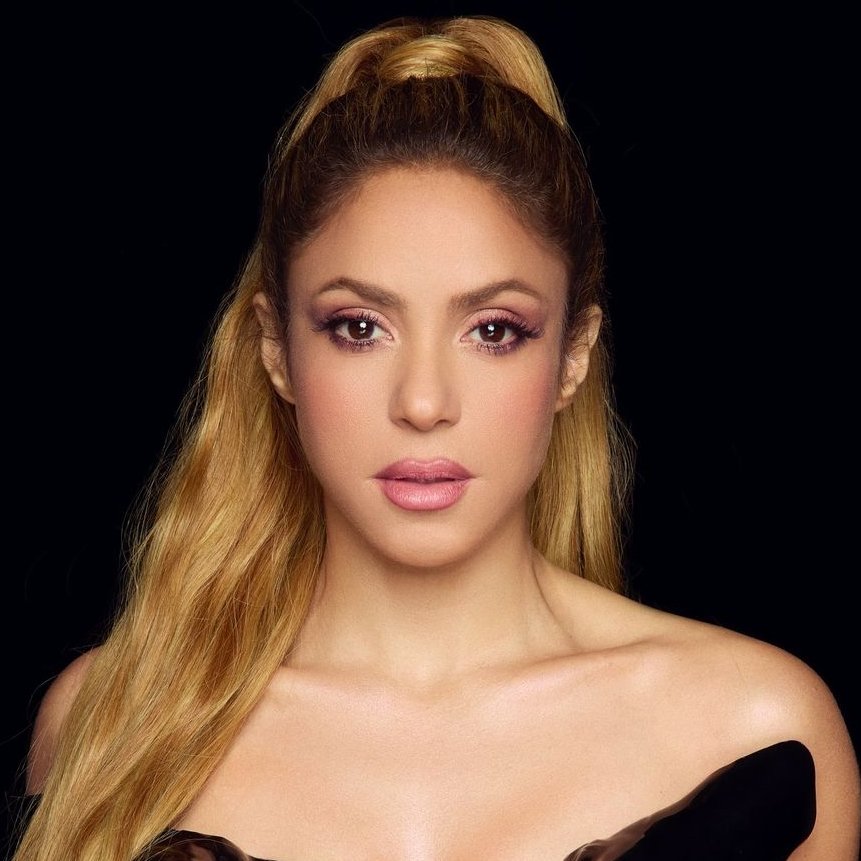 shakira_stuff's tweet photo. Shakira joins Rosé as the only female artists to surpass 900 MILLION monthly listeners on YouTube Music. https://t.co/2AjV7I365t