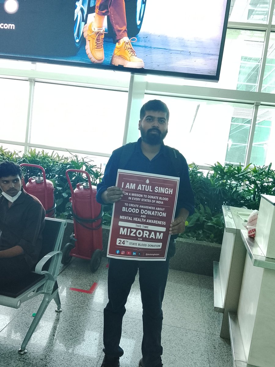 atulsingharjun's tweet photo. Impressed by the professionalism and dedication of the @CISFHQrs personnel at the airport. Calm, courteous, and always alert while ensuring every passenger's safety.

🇮🇳🫡 #CISF #AirportSecurity #Respect
@CISFAirport https://t.co/tD6IlDsxqD