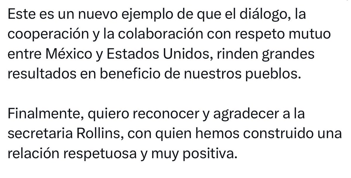 michelleriveraa's tweet photo. 🚨#ULTIMAHORA Anuncia la presidenta @Claudiashein la reapertura de la frontera a la exportación de ganado desde #México, luego de recibir una carta de la Secretaria de Agricultura de #EU, @SecRollins 

La exportación se reanudará a partir de las últimas semanas de agosto por Agua Prieta, Sonora, y poco después por dos puntos más en Chihuahua.

“Es una gran noticia que reconoce el esfuerzo de nuestros ganaderos para contener la plaga del gusano barrenador”, menciona en sus redes