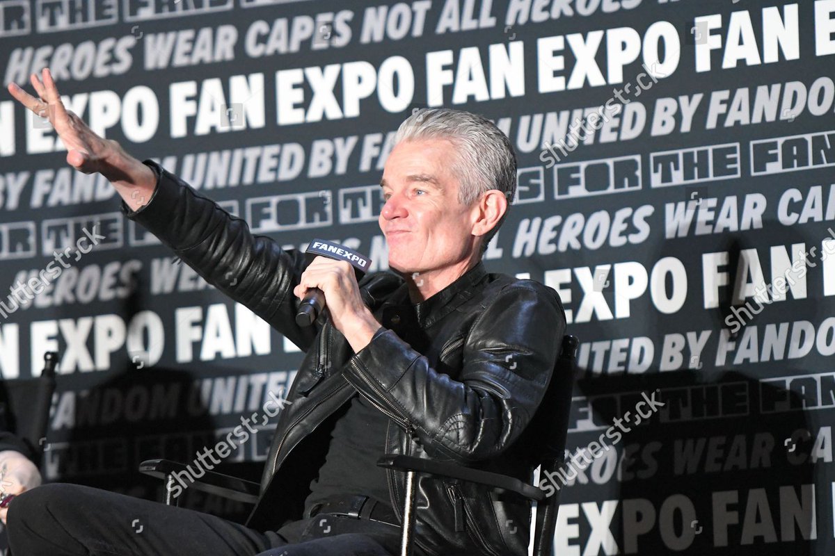 jamie_marsters's tweet photo. Pics of the Day: ๐ถHands
Touchin' hands
Reachin' out
Touchin' me, touchin' you๐ถ
James Marsters handy hands at @FANEXPOPhilly back in May
@JamesMarstersOf #JamesMarsters #FANEXPOPhiladelphia #FANEXPOPhilly #BumBumBUMM #ThoseAreTheNotLyrics #ImNotJustSaying #Bum https://t.co/h6z49HvcqB