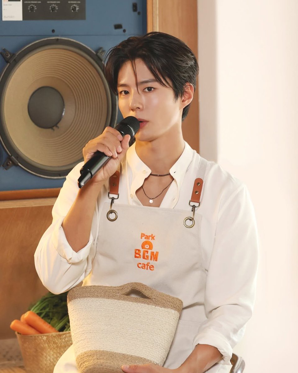 TBLlifes's tweet photo. More photos from Park Bo-gum's Park BGM Cafe listening party, shared by Daangn.

#TBLlife #ParkBoGum #THEBLACKLABEL https://t.co/etcsWiXdLh