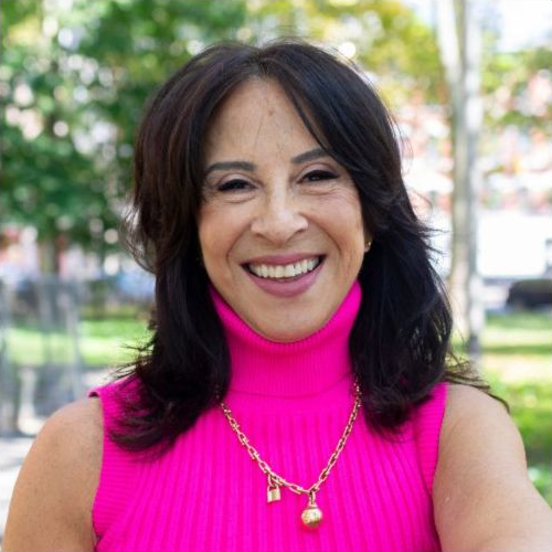 generation_n's tweet photo. Celebrating @Maria_Hinojosa 🎉 @CHCI will honor the Pulitzer Prize-winning journalist with its 2026 American Dream Medallion of Excellence.
https://t.co/FemqlFyS7x
Photo: @futuromedia / @LatinoUSA
#MariaHinojosa #CHCI #GenerationN https://t.co/FnrSQVcDvW