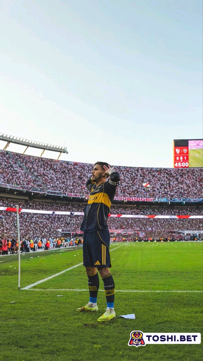 ElTioBostero's tweet photo. Cada día de la vida tenemos que agradecer que este loco lindo decidió volver a Boca a sus 30 años.

Será ídolo. https://t.co/v9L2wMEkYx