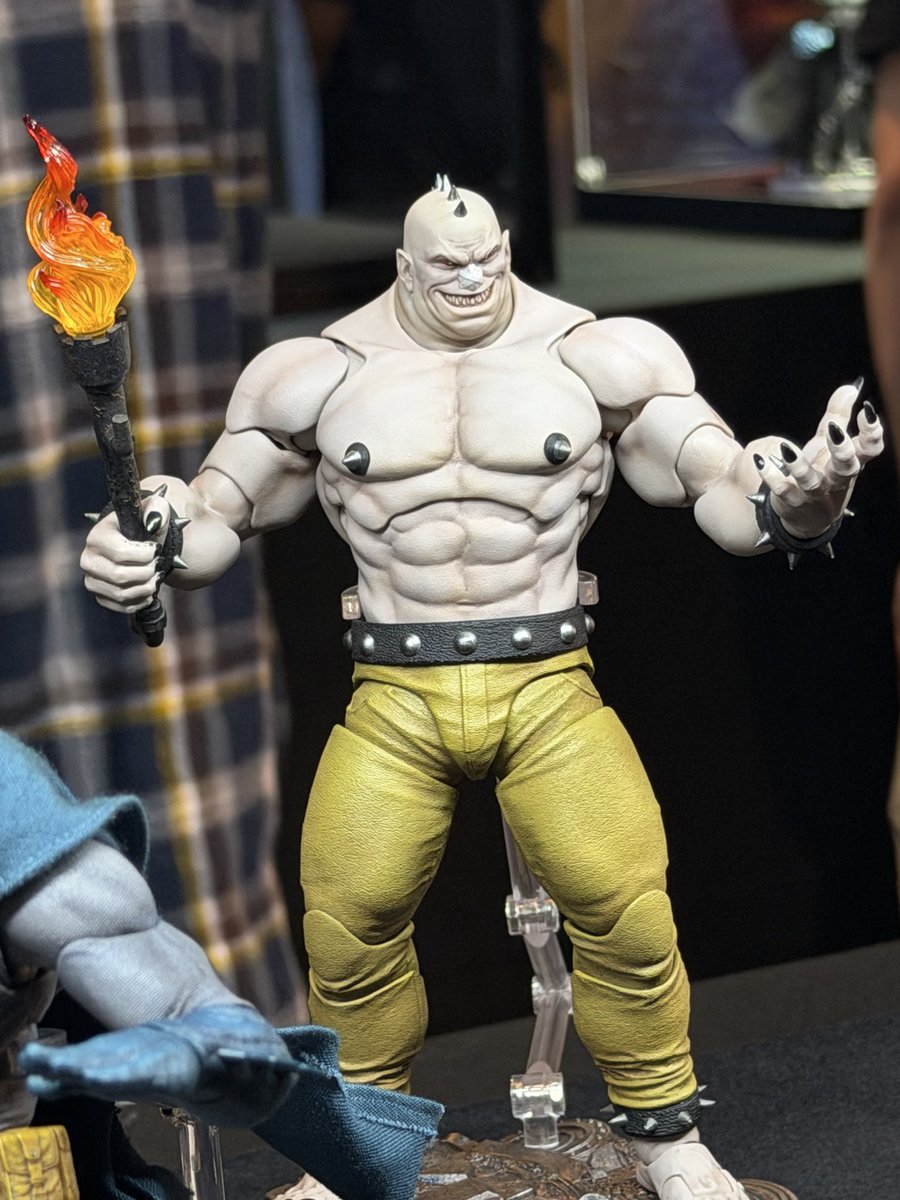 FigureReport's tweet photo. InArt 1:12 The Dark Knight Returns https://t.co/zsa3PnLl1M
