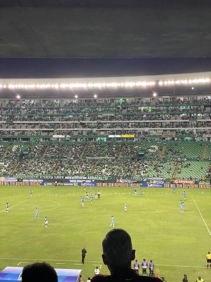 AATabima's tweet photo. Deportivo Cali 0 0 Jaguares. PT 
Termina la primera mitad del primer partido del segundo semestre y futbolisticamente es la continuación de lo que fue el primer semestre, un equipo con “chispazos” y sin un futbol contundente, pocas oportunidades generadas y todas desperdiciadas https://t.co/ikvUf5xnyD