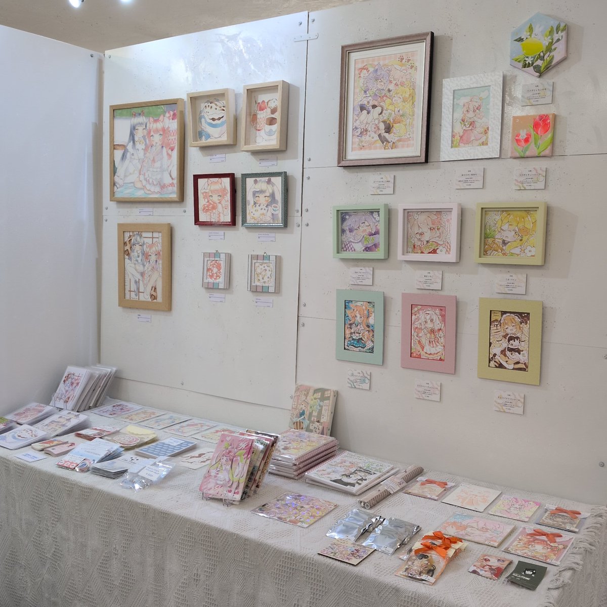 nakazaki_IYN204's tweet photo. ただいま、#IYN では
『きゃわいい共和国2026』
『夏の彩り』展
写真展『小さな四季 夏』
様々な作家様の個展など開催!
暑い中ですが会場は涼しくしておりますのでお気軽にお立ち寄りご覧ください
(18時まで営業。入場無料) https://t.co/Yz6aRKbrJr