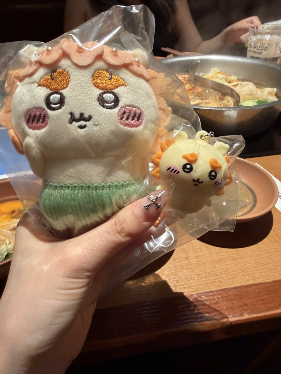 lvy_mk's tweet photo. 大好きなみすこちゃんと久々に会えて
ちいかわ観れて幸せ𝑩𝑰𝑮 𝑳𝑶𝑽𝑬＿＿🩷 https://t.co/ulbz1z7UzB