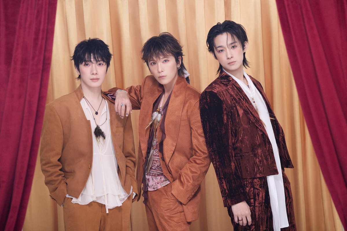 woopmag's tweet photo. พร้อมหรือยัง? ‘FTISLAND’ กลับมาจุดไฟความมันในไทย
กับ ‘2026 FTISLAND TOUR 0 — XIX — III ‘FaTe’ in BANGKOK’
เตรียมโดดให้สุดทุกบีตท์! 8 ส.ค. นี้

#FTISLAND #FT아일랜드 #FaTeinBANGKOK
#프리마돈나 #PRIMADONNA
#오엔기획 #ONworldwideThailand 

สิ้นสุดการรอคอย เสียงกรี๊ดของ พรีมาดอนน่าไทย กำลังจะดังกระหึ่มอีกครั้ง เพราะอีกไม่กี่วันเท่านั้น สำหรับคอนเสิร์ตใหญ่ที่ทุกคนตั้งตารอคอยใน ‘2026 FTISLAND TOUR 0 — XIX — III ‘FaTe’ in BANGKOK’ งานนี้ 3 หนุ่มสุดฮอตวงดนตรีร็อกระดับพรีเมียมจากเกาหลีใต้อย่าง FTISLAND พร้อมแล้วที่จะกลับมาระเบิดพลังเสียงดนตรีสดและสร้างความทรงจำสุดพิเศษให้กับแฟนๆ ชาวไทยอีกครั้ง                หลังจากที่ประทับใจกับทุกโชว์ที่ผ่านมา ครั้งนี้พวกเขากลับมาพร้อมกับโปรดักชันจัดเต็ม เซตลิสต์เพลงฮิตติดหู และโชว์สุดเดือดที่จะชวนทุกคนลุกขึ้นมาโดดและร้องตามไปพร้อมกันตลอดทั้งงาน รับประกันความสนุก สุดเหวี่ยง และเอเนอร์จี้ที่ร้อนแรงสมการรอคอยแน่นอน!

การกลับมาครั้งนี้ถือเป็นการคัมแบ็กสเตจในไทยในรอบ 2 ปี โดยผู้จัดไฟแรง O.N worldwide ที่พร้อมเสิร์ฟความสนุกภายใต้คอนเซปต์ ‘FaTe’ หรือ "โชคชะตา" ที่จะพาวงดนตรีร็อกฝีมือระดับพรีเมียมและแฟนเพลงมาร่วมสร้างช่วงเวลาแห่งความสุขร่วมกันอีกครั้ง งานนี้หนุ่มๆ FTISLAND จัดหนักจัดเต็มทั้งระบบแสง เสียง โปรดักชันสุดอลังการ และเซตลิสต์เพลงฮิตติดหูตั้งแต่ยุคเริ่มต้นจนถึงผลงานล่าสุดที่จะชวนทุกคนลุกขึ้นมาโดด ร้องตะโกน และสนุกไปกับดนตรีสดสุดเดือดตลอดการแสดง

สำหรับใครที่ยังไม่มีบัตร โอกาสที่จะเป็นส่วนหนึ่งของโชคชะตาครั้งนี้ยังเปิดอยู่! แฟนๆ ที่ไม่อยากพลาดสเตจคุณภาพและเอเนอร์จี้สุดมัน สามารถจับจองบัตรกันได้แล้ววันนี้ โดยเปิดจำหน่ายบัตรราคา 6,500 / 4,500 และ 3,500 บาท ผ่านทาง https://t.co/hKrXKgMSWM  ล็อกคิวในตาราง วอร์มเสียง และเตรียมพลังกายให้พร้อม แล้วไปเขียนอีกหนึ่งหน้าประวัติศาสตร์ความทรงจำกับ FTISLAND ในค่ำคืนที่ทุกคนจะไม่มีวันลืม! ในวันเสาร์ที่ 8 สิงหาคมนี้!