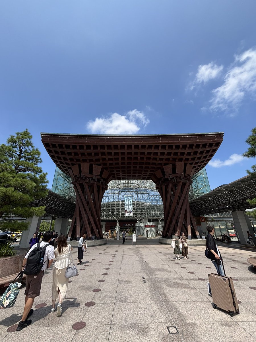 Darvishn's tweet photo. ドーミーイン金沢
深夜サウナ3セット
早朝サウナ3セットいただきました

ドーミーゴールド会員のためラウンジ無料
ありがとうございますした

次のサウナに向かいます https://t.co/UGTLHGY335