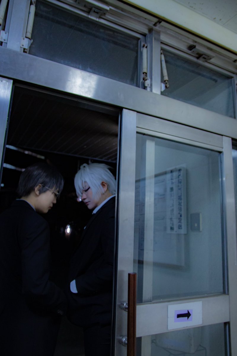 reocos91's tweet photo. cos hpmi 🐰と🐴(※捏造衣装　裏解釈設定)

弔

photo:@yncos__ 
🐴:@Snbns_4 

#アオの宝箱 https://t.co/Zj02dz7xAK