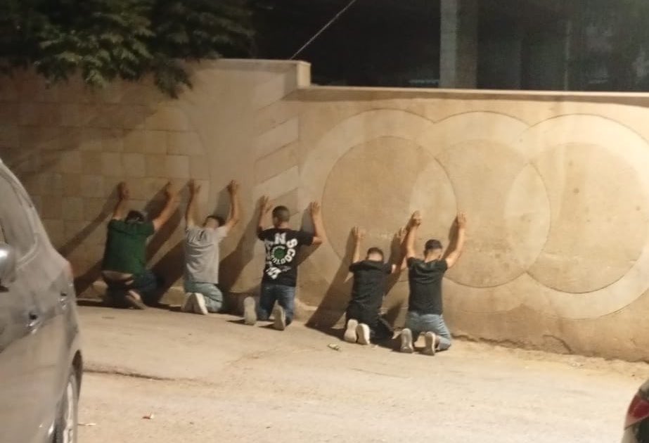 AbujomaaGaza's tweet photo. Israeli occupation forces kidnap and abuse Palestinian civilians in the city of Jenin, the occupied West Bank https://t.co/rE0v6y8SFC