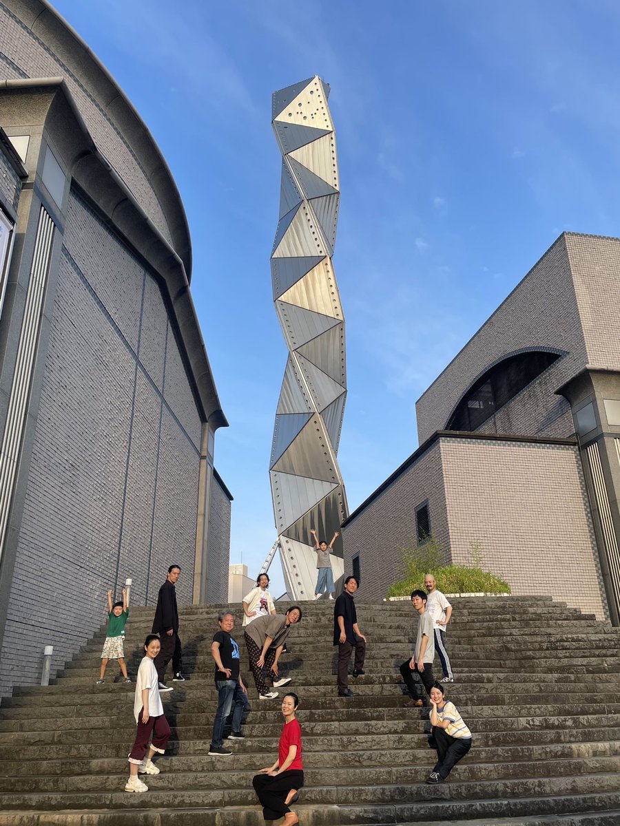 sitimim's tweet photo. おはよう！初日！！！
晴れた☀️！！！！！！
15時〜！ぜひ15分前くらいには、劇場に入っててねっ
#水戸芸術館 でお待ちしてますーーー❣️
#いついま水戸 https://t.co/sHyidQ05f1