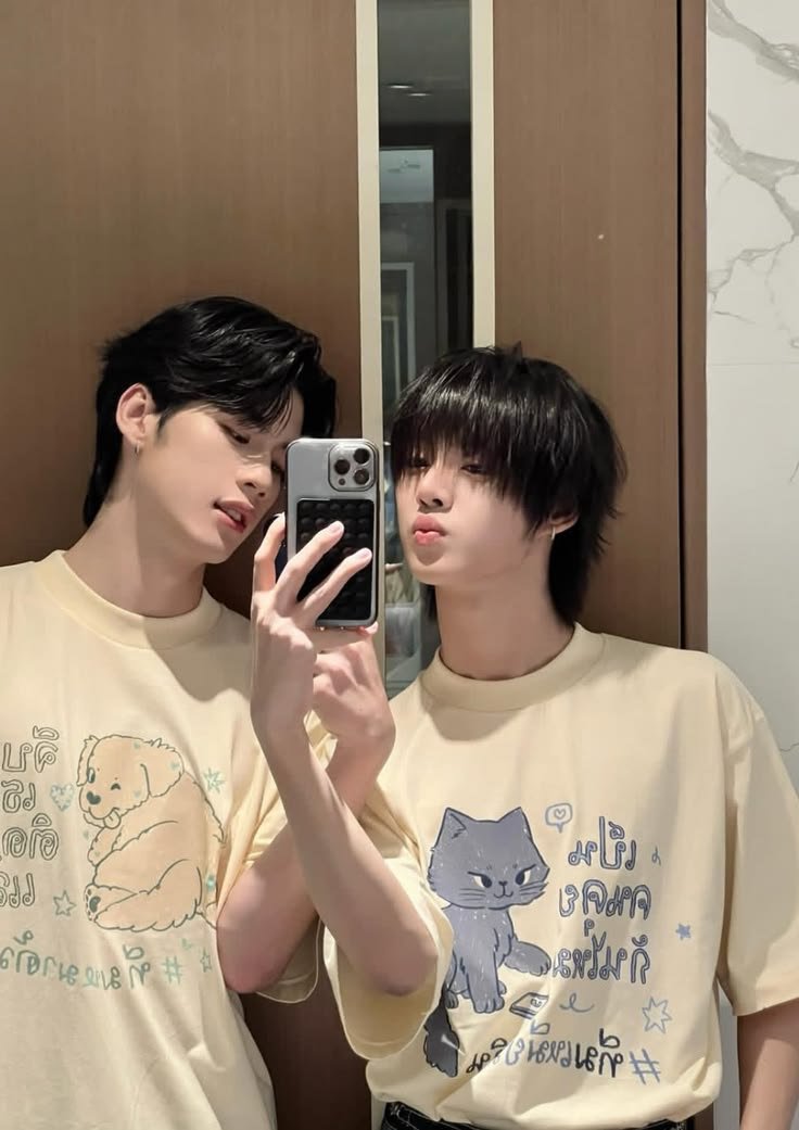 ssiseob's tweet photo. m costo mucho dios 

4 ships favs + mutis k lo hagan

k lo haga kien quiera no se a quien etiquetar 😢 https://t.co/5RZhgIWnAD