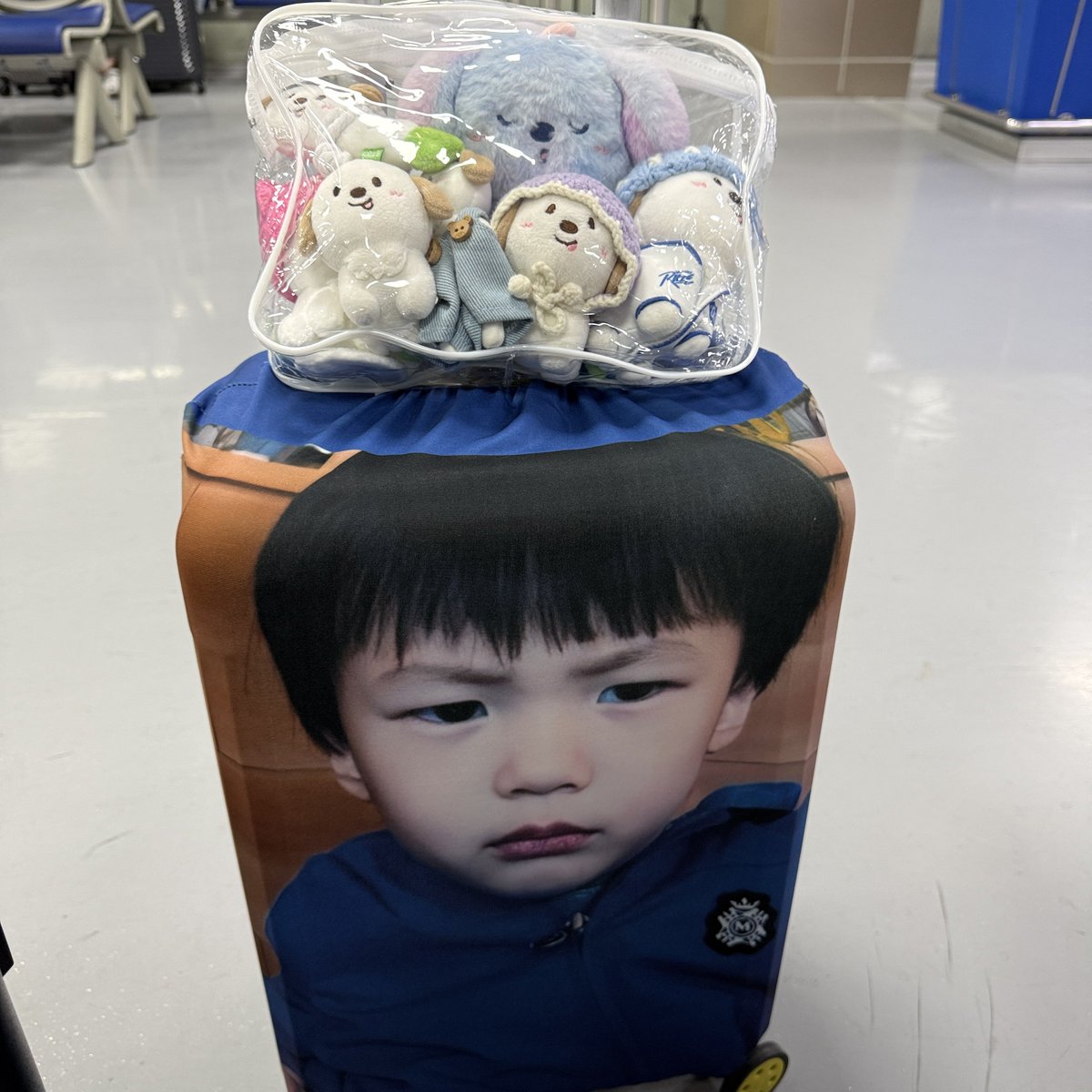 amntonni's tweet photo. หนักใค https://t.co/mr4oTJyWNX