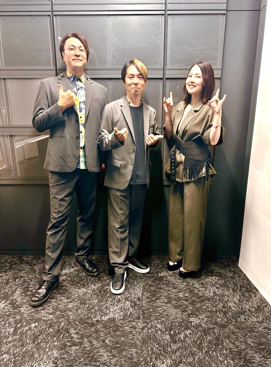 Go9oTea's tweet photo. DOMOTOさんドームコンサート、東京と大阪公演でコーラスとして参加させていただきました〜✨
お二人の歌声はもちろん、MCも毎回楽しくて本気で笑い、本気で感動する素敵なコンサートでした！
コーラスチームのホーム感にも毎度感謝！
本当にありがとうございました😊

#DOMOTO https://t.co/FoVxnlpEfA