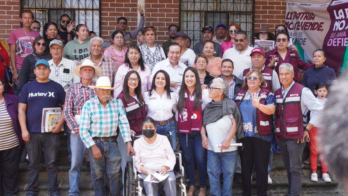 Pegues_'s tweet photo. Con @gladyz_butanda y Mariana recorremos las comunidades para llevar el mensaje de soberanía que defiende nuestra Presidenta de la República Claudia @Claudiashein 
Coordinación en Defensa de la Soberanía Nacional 🇲🇽 https://t.co/TVDjCHxpfE