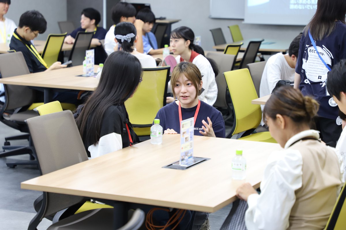 ecccomp's tweet photo. 🚀 高校1・2年生限定！夏休みオープンキャンパス開催中🌻

「オープンキャンパスって初めてで不安…💭」
そんな方も大丈夫😊✨
在校生スタッフが優しく丁寧にご案内します🙌

💻 IT・ゲーム・CG・デザインに少しでも興味があるなら、この夏がチャンス！

⏰ 2時間だけなので気軽に参加可能！
📚「夏休みにオープンキャンパスへ行こう！」という宿題にもおすすめです✨

📅 残りの日程
✅ 8月2日
✅ 8月22日
📍イベント詳細・お申し込みはこちら👇
https://t.co/4F9t6I7KLc

#ECCコンピュータ専門学校 #オープンキャンパス #高校1年生 #高校2年生 #夏休み #進路選び #IT #ゲーム #CG #デザイン