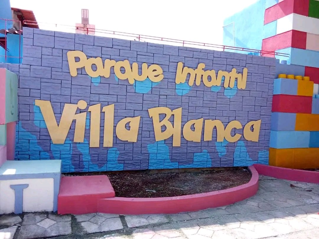 radiocmhw's tweet photo. #VillaClara | 🇨🇺 Tras el acto por el 26 de julio en #Caibarién, el vicepresidente cubano @SalvadorValdesM realizó un recorrido por centros sociales y culturales que han recuperado su vitalidad en saludo a la efeméride.

✍️🏻📷 @OscarsmdeCuba

#Hilo ⤵️ https://t.co/ppsA8k9foV
