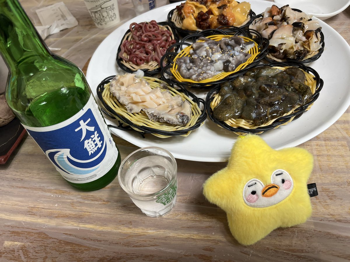 ssomdayay's tweet photo. 📍5번친구해녀할매집
진짜진짜맛있음💛💛💛👍👍👍
장어 진짜 부드럽고
전복죽도 살면서 먹은 전복죽 중에 1등😄 https://t.co/4aHBI10uYx