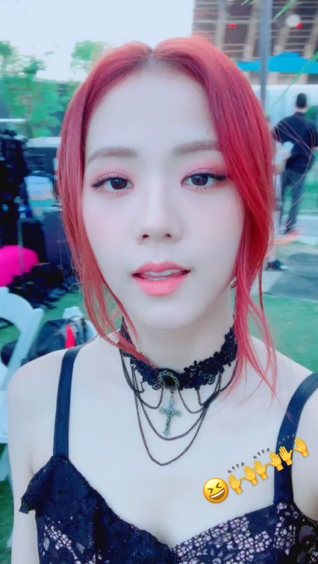 jenrubyjisoo tweet picture