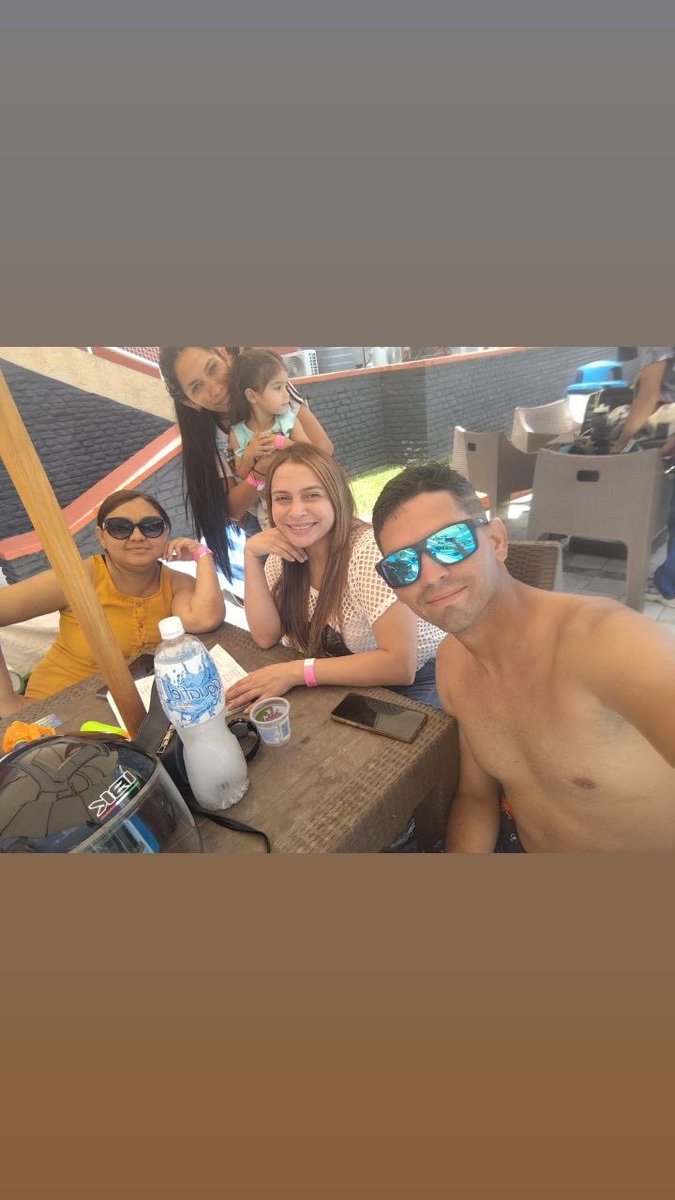 cheo070777's tweet photo. KEILY PAOLA VERA ROMERO
Te Toca "Pao-Pao" Por Andar Apoyando a Los Mercenarios Del Oro! y Cobrando Vacunas  #BlackHexBrotherHood 
#OpZeroCorruptionVzla https://t.co/Hxvn5snamR