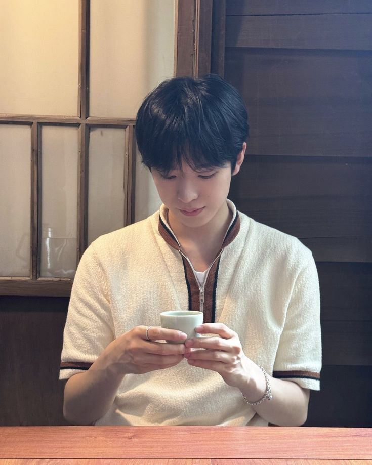 chillirawit's tweet photo. ㅤ

Yang bayar ⠀⠀⠀⠀⠀⠀⠀⠀⠀⠀⠀⠀Yang cantik

ㅤ https://t.co/wBitGl8eCG