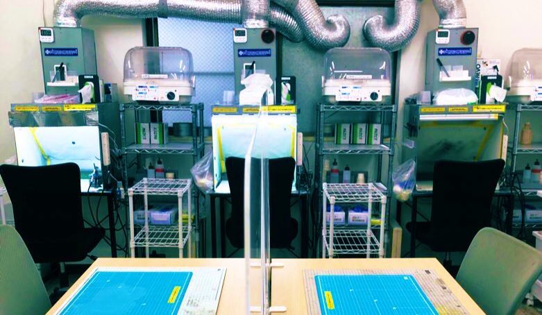 144_maison's tweet photo. 【土曜｜🩵じっくりの日】

週末は時間を気にせず、じっくり作業 はじめての方も『つづき』の方も大歓迎😊

🈺7/25(土)
🕚 11:00〜22:00 OPEN

💎 つくりたいものがあったら メゾン144｜#Maison144

📩 ご予約は公式LINEから🏃‍♂️ 👉 https://t.co/O3CZIpIoVJ

#葛飾 #製作スペース #プラモデル #ガレキ #ソフビ #プラモ
