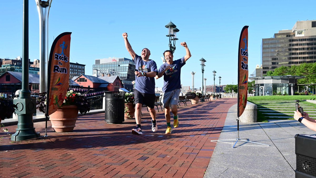 montypal's tweet photo. My favorite photo of #KCRS26. @tompowles1 &amp; @DrChoueiri - winners in the @kidneycan 5K! https://t.co/iRufhXh9Ej