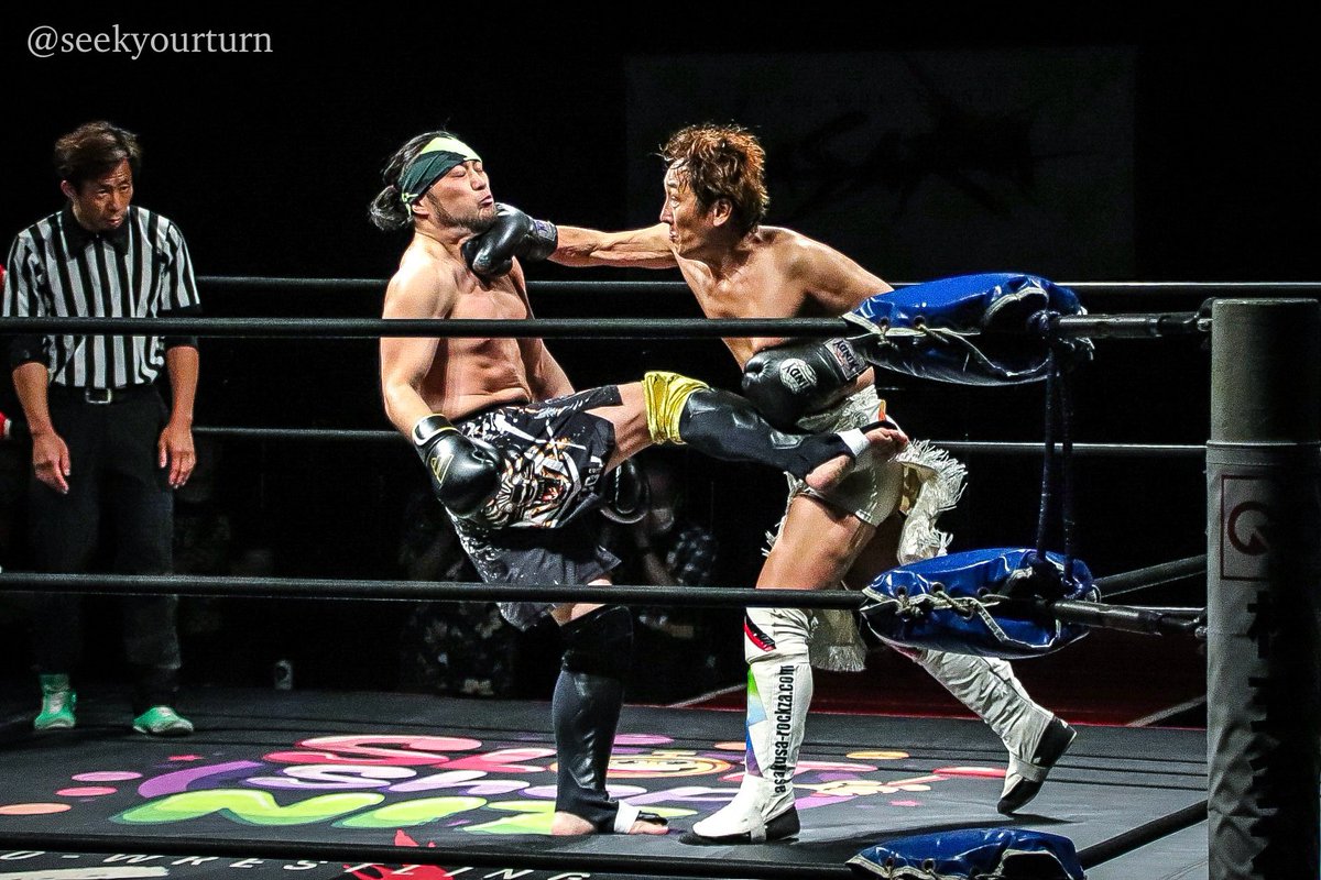 seekyourturn's tweet photo. 顎にいいのが入って場外にエスケープ
目の前での殴り合いめっちゃ迫力あった
緋宴でしか観られない試合かもね
#中津良太
#タノムサク鳥羽
#basara_pw
(2026.7.24 BASARA緋宴 新木場) https://t.co/Pk3mXsXwGa