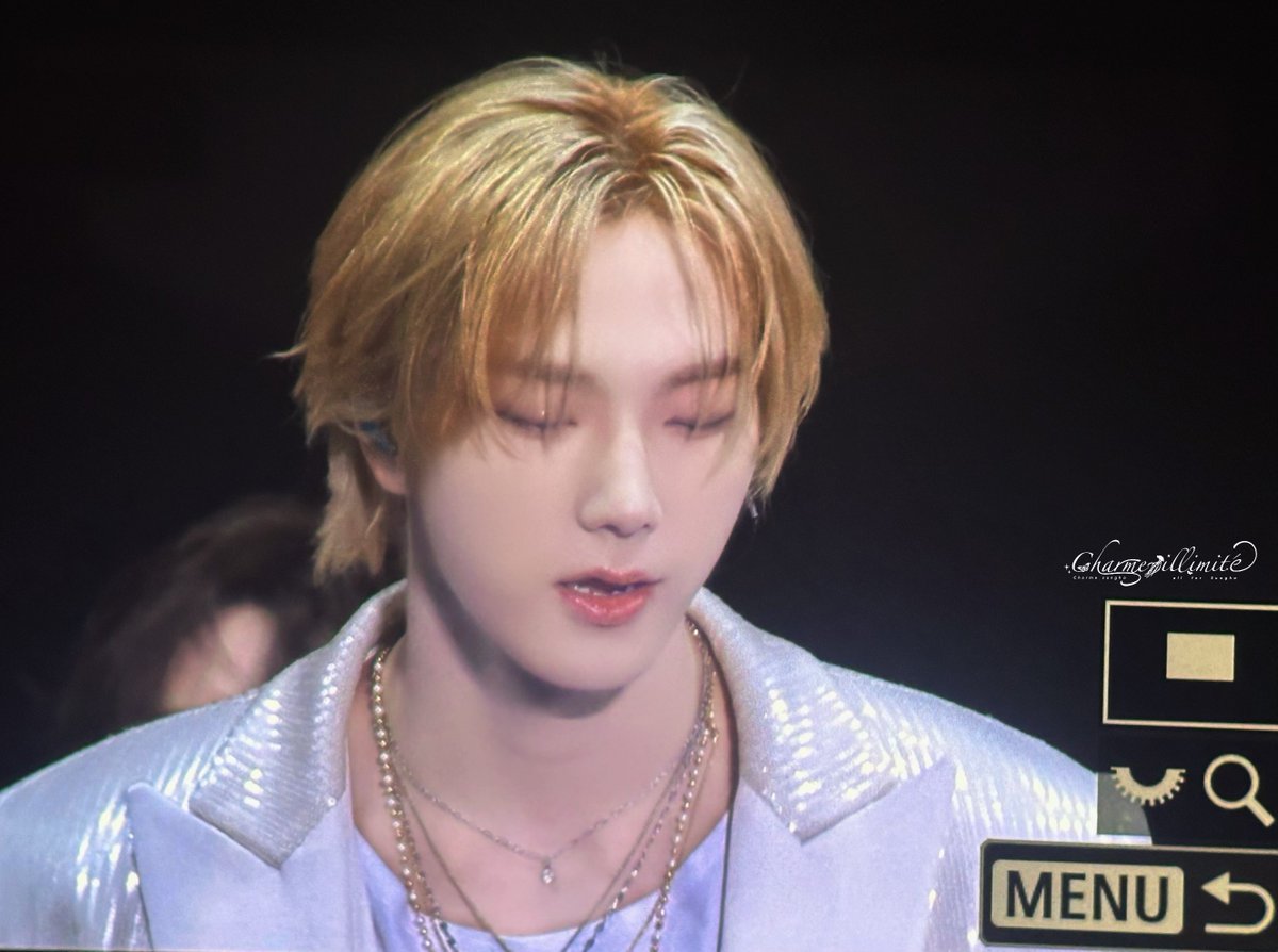 bndcrave's tweet photo. Exactly 1 year ago today, Sungho surprises us with his blonde debut. https://t.co/BqbDwGw6sr