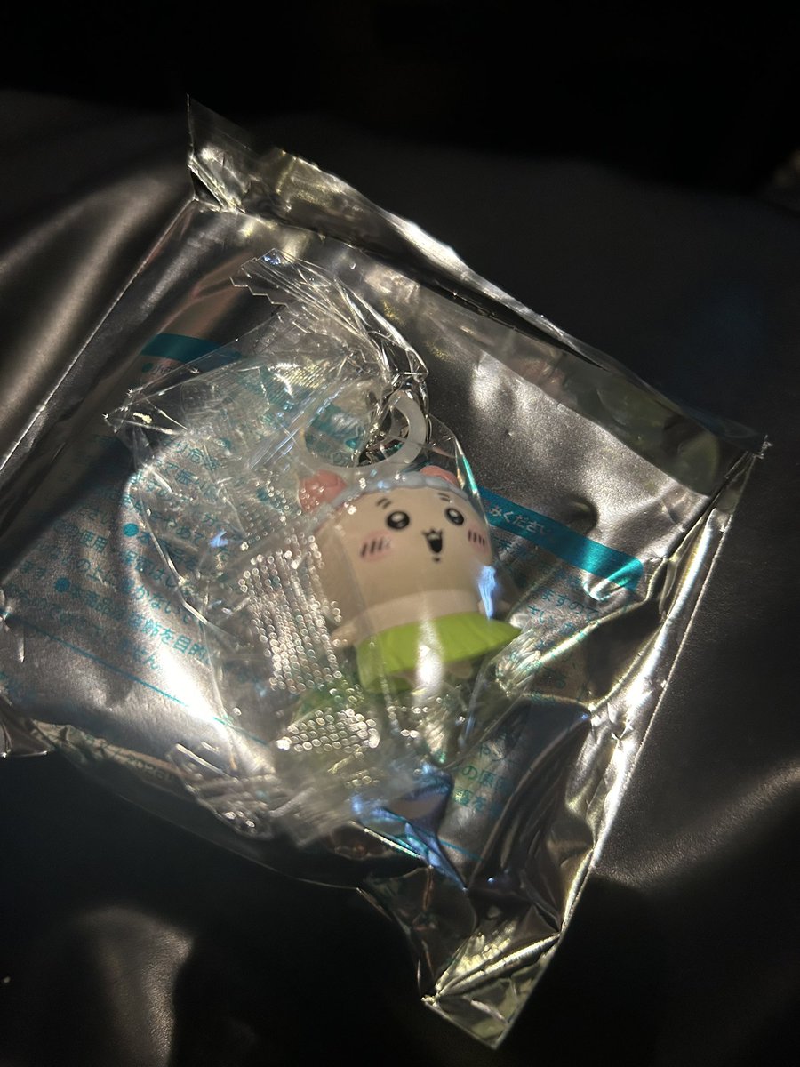 LrYjf's tweet photo. 【交換】 ちいかわ 映画 
めじるし チャーム 入場特典

譲▶︎古本屋(カニ)

求▶︎ハチワレorうさぎorラッコ

仙台手渡しor郵送交換

検索からでもお気軽にお声かけください🕊 https://t.co/nNgCLaLYXp