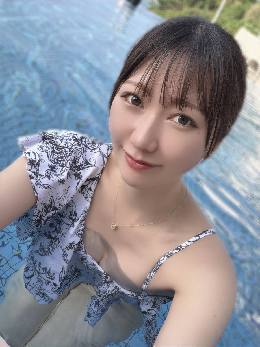 meguguuuu's tweet photo. 土曜日のおはよう☀ https://t.co/TFhDPe7BkS