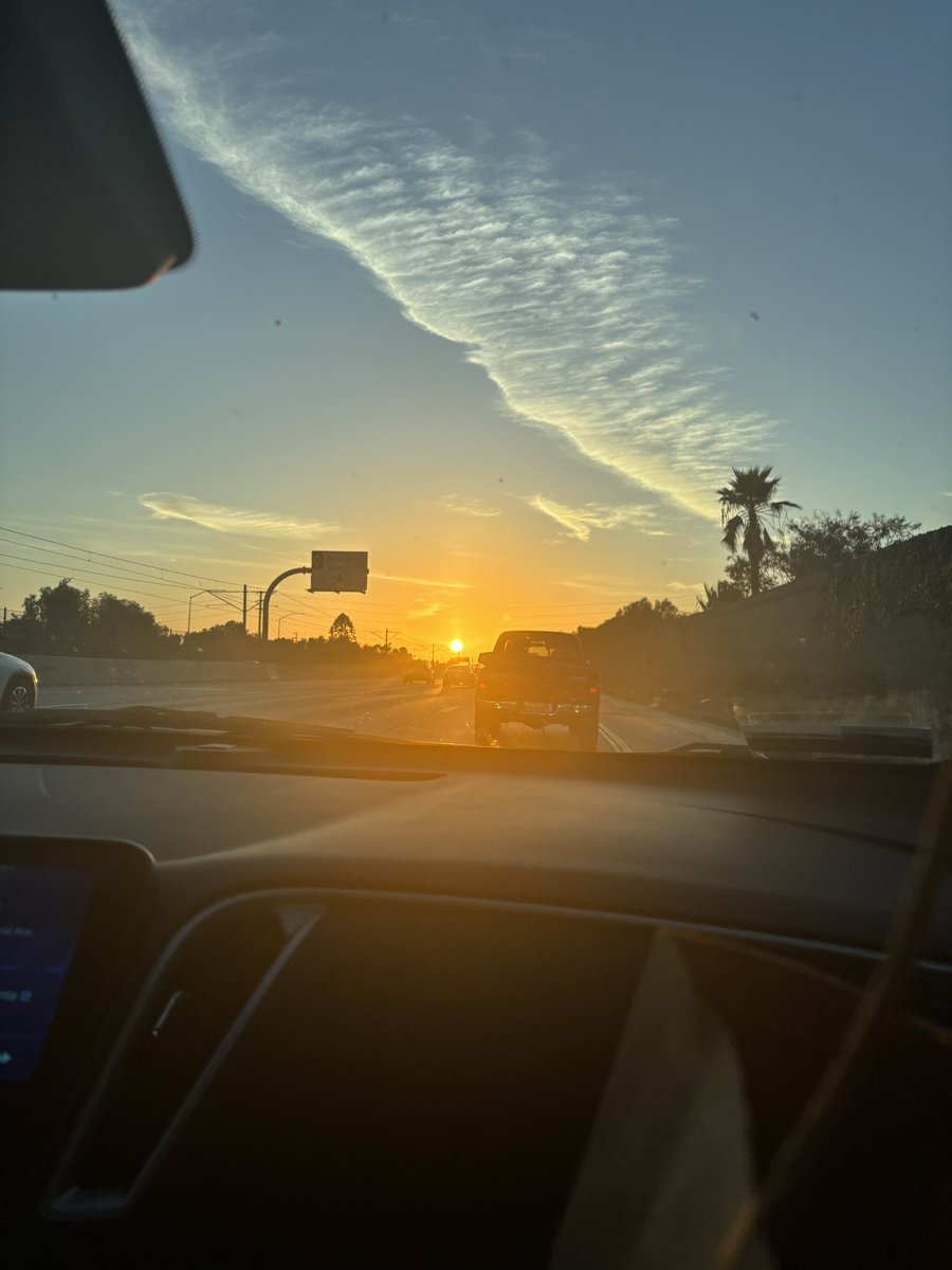 roesarchive's tweet photo. LA I’ll love you forever https://t.co/sym3BaW3bn