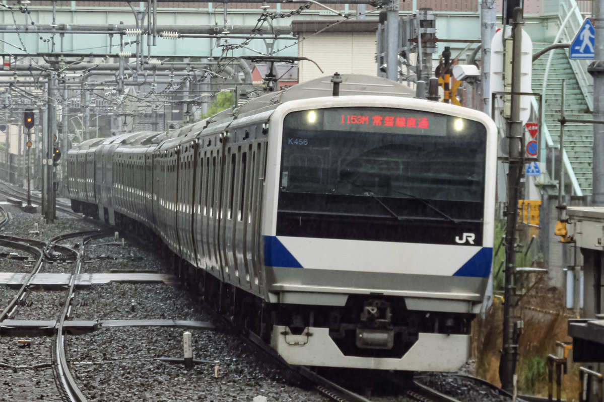 tsubugain's tweet photo. 209とE501とかならまだわかるけどここ比べられたらなあ... https://t.co/GTo8xdpJD2