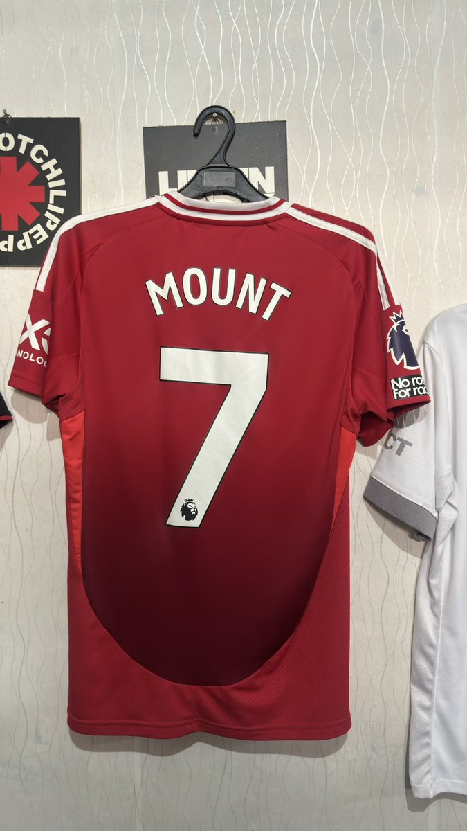 calivFA's tweet photo. Tevez Size M, 1000k
Mount size S nns patch all original 650k, 

all good condition
085772202140  #jersey4sale https://t.co/24q9KqAH90