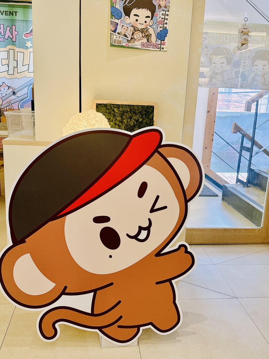 H_CafeMERU's tweet photo. 💚𝗞𝗔𝗡𝗚𝗗𝗔𝗡𝗜𝗘𝗟 💚
💖𝟕𝐓𝐇 𝐀𝐍𝐍𝐈𝐕𝐄𝐑𝐒𝐀𝐑𝐘 𝐂𝐀𝐅𝐄 𝐄𝐕𝐄𝐍𝐓💖

ミ☆마스터분대장! 군종병 특급전사☆彡
강다니엘 솔로데뷔 7주년 이벤트

2026.07.25 (토요일)
12:10 ~ 6:30 

행사관련 문의사항은 @daniel_chu_ 로연락 주세요✨

#일단저데뷔7주년됐습니다감사합니다 #강다니엘 #KANGDANIEL
#홍대카페 #홍대생일카페 #컵홀더이벤트 #카페대관 #이벤트카페 #생일카페 #생카 #생카대관 #무료대관 #카페메루