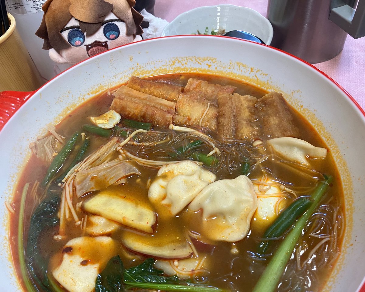 twomosaku's tweet photo. 夏こそ麻辣湯☀️
#にじまるっとが見られるタグ https://t.co/5nw4QsU2gM