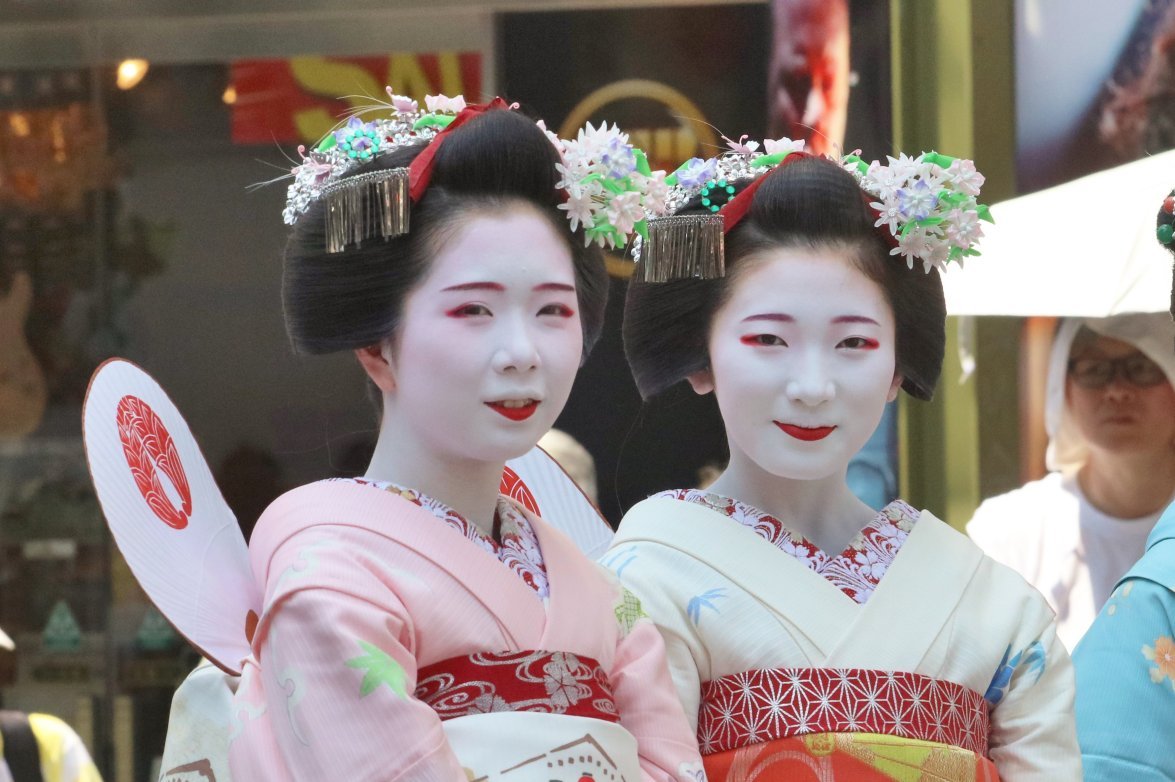 kazuweb's tweet photo. 先週(先祭)に引き続き、今週(後祭)も祇園祭のお仕事。　お疲れさまです。 https://t.co/YinIM4T2VB