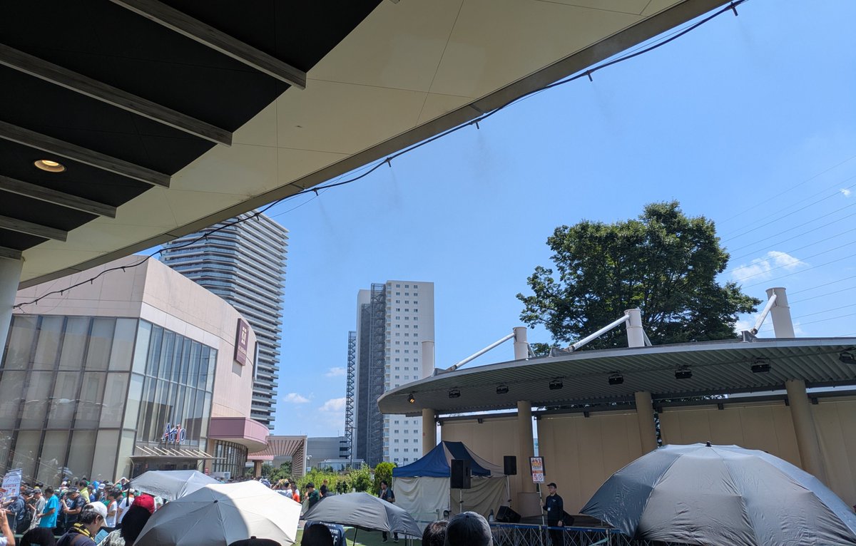 p_155mano's tweet photo. アンジュルム  リリイベ@アリオ橋本　に来た。お見送り会券は手に入ったけど、優先エリア入場券は売り切れ
#アンジュルム https://t.co/313YwbHxWv