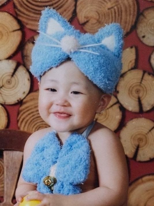 neyo913302's tweet photo. 하 진짜 아기고양이 그대로컸다고
내가 키울래 제발ㅜ https://t.co/zuKsQtNzVd
