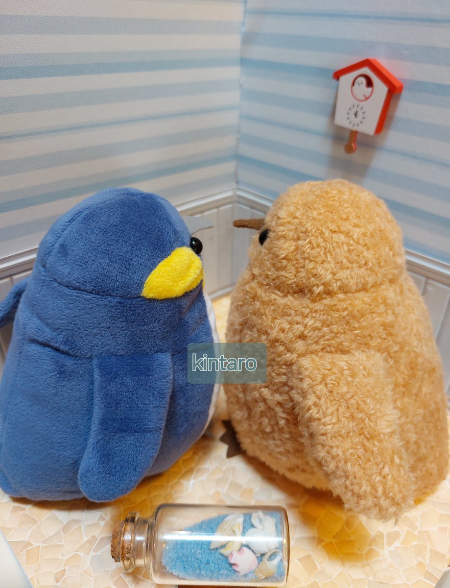 0624Pinky's tweet photo. ばんばぱえりあ先生の、｢ことりのぬいぐるみ｣の書籍から、ペンギン親子作ってみました🐧🐧♥
大人になってもモフモフなら良いのになぁ🐧🐧♥
@banmof 
#ことりのぬいぐるみ
#ばんばぱえりあ　先生 https://t.co/K4RyQu1krl