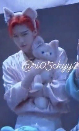 ganjang9gaejang's tweet photo. U ARE LITERALLY SOOOOO CUTE https://t.co/x0gASmoOeu