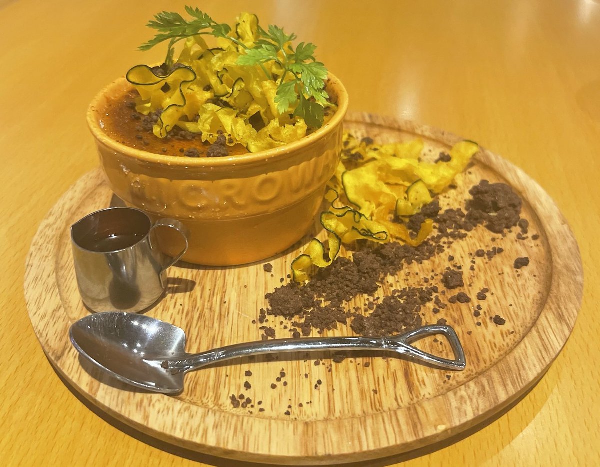 DaisukeReimei's tweet photo. カボチャのブリュレ美味しかった
お花も有難う！ https://t.co/lNZVA3DtZW