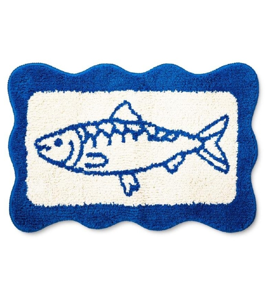 fashionpressnet's tweet photo. フライング タイガー“魚のバスマット”や貝殻型バスグッズなど夏のブルーインテリア - https://t.co/EihXXnfsOR https://t.co/LHIW9RGWCQ